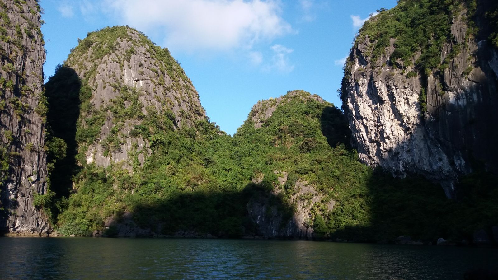 Inspection trip to Halong bay2