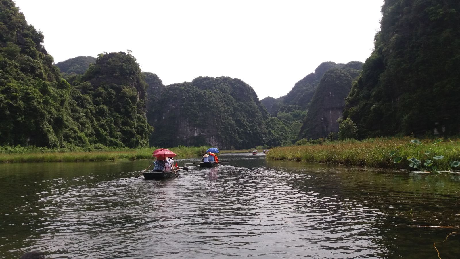 Trang An boat tour