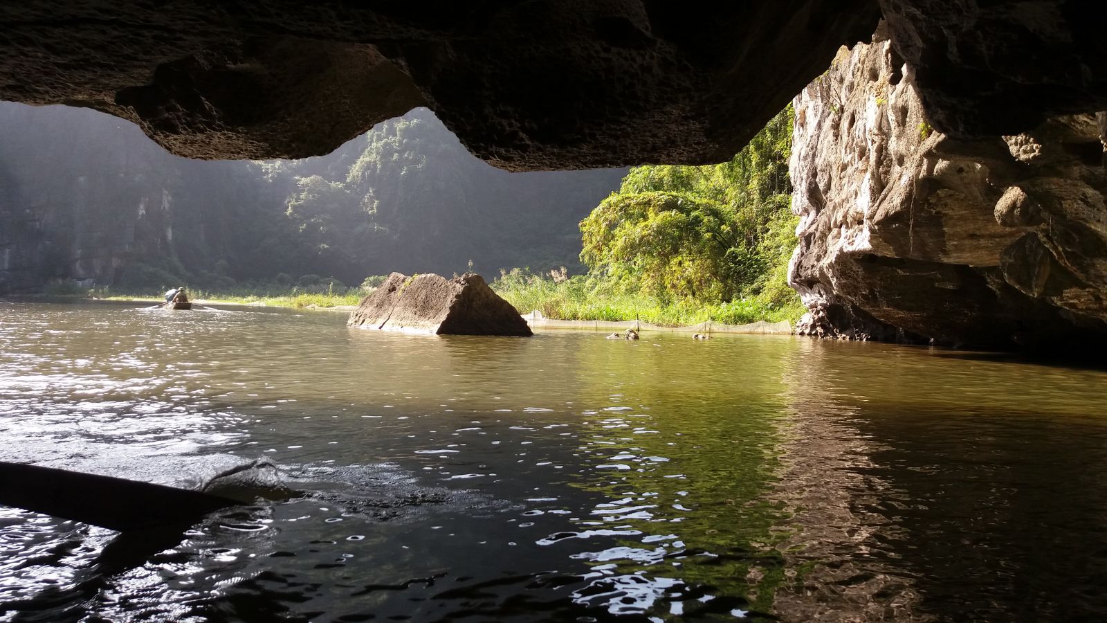 Cave in Van Long