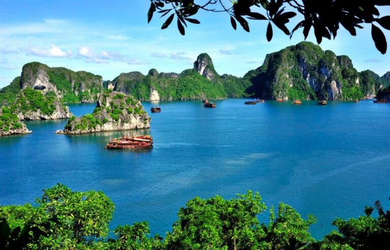 Halong Bay Vietnam-The Best Destinations For Your Vacation In Vietnam