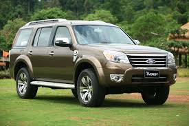 Private Car Rental Transfer from Hanoi to Sapa