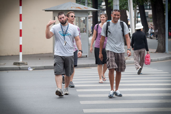 How to Cross the Street in Vietnam – A Comprehensive Guide for First-Time Travelers