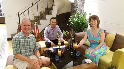 Hire an interpreter for your business trip in Hanoi, Vietnam