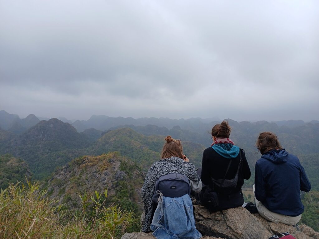 2-Day Scenic Cat Ba Island Tour : Lan Ha Bay Cruise & National Park Trek
