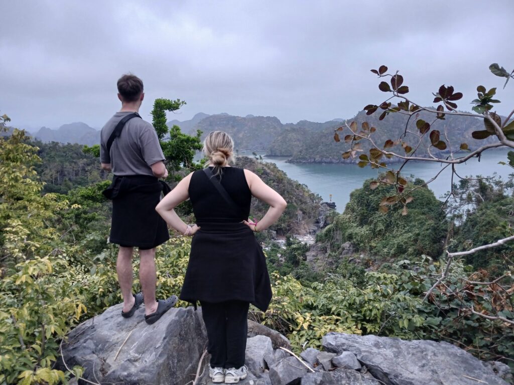 2-Day Scenic Cat Ba Island Tour : Lan Ha Bay Cruise & National Park Trek