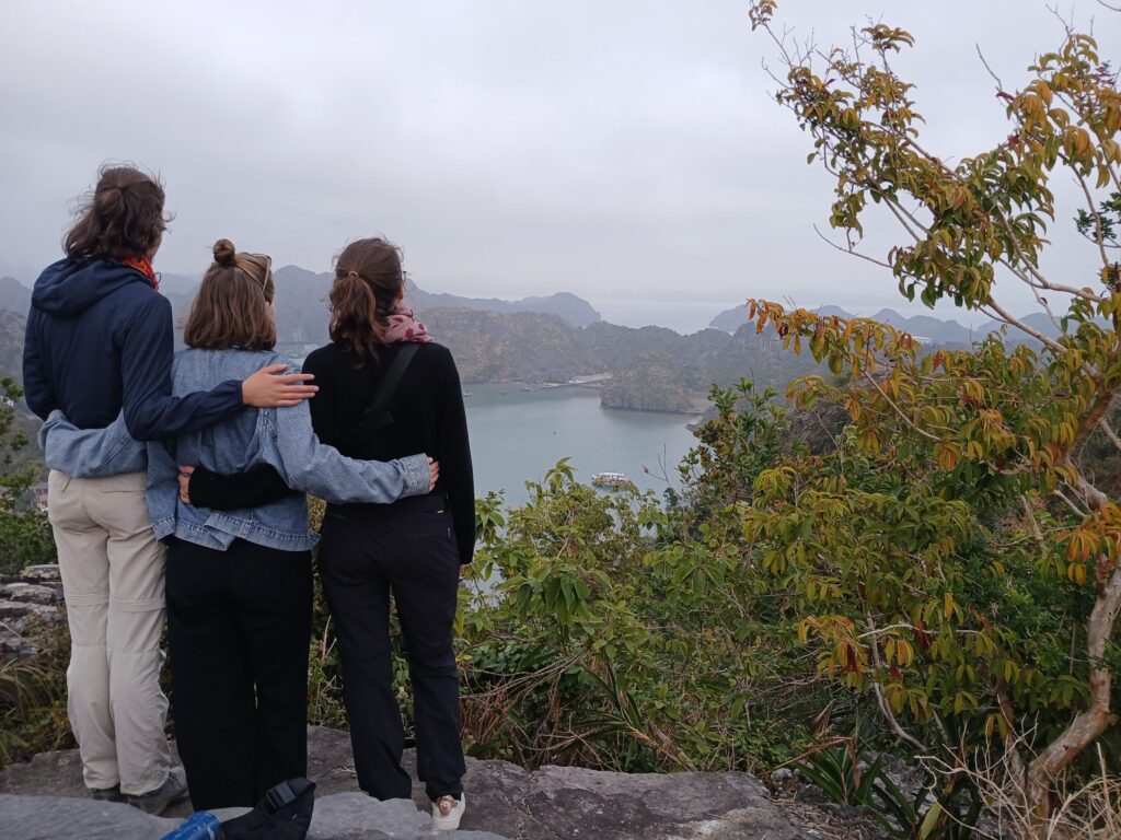 2-Day Scenic Cat Ba Island Tour : Lan Ha Bay Cruise & National Park Trek