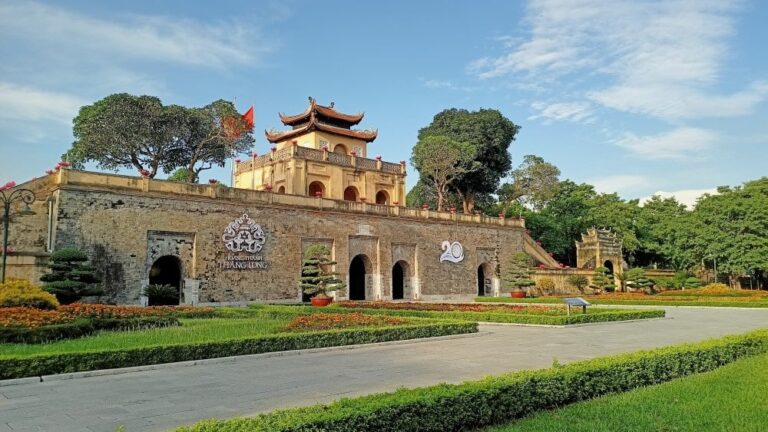 Top 10 things to do in Hanoi that you should not miss