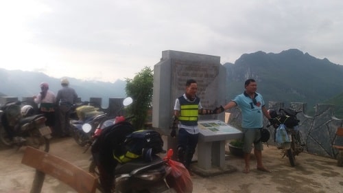 Motorbike to Ha Giang Loop on your own : is that safe or not to do