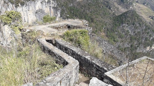 Don Cao Fortress – the ideal hiking spot for breathtaking landscapes of  Dong Van Geopark