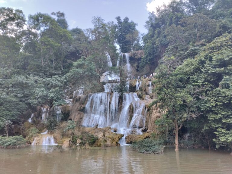 Thac Dai Yem: A Majestic and Enchanting Waterfall in Vietnam