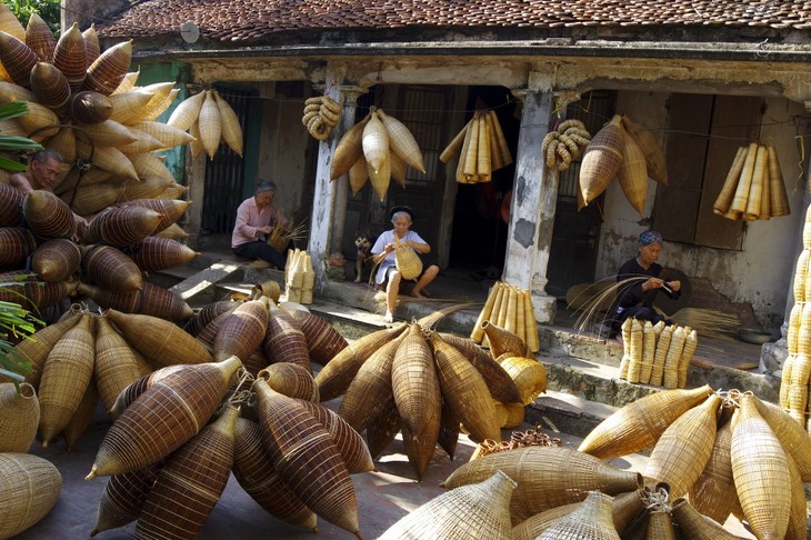 The Rustic Serenity of Thu Sy Fish Trap Craft Village in Hung Yen : A Perfect Getaway to Escape