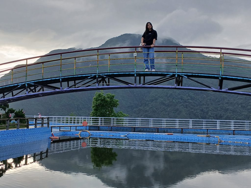 Private Sapa Day Trip to Rong May Glass Bridge & Love Waterfall