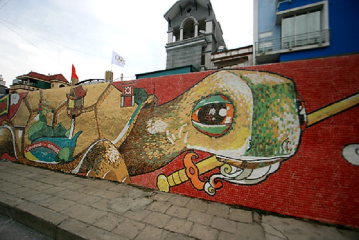 Hanoi travel guide - Ceramic mosac