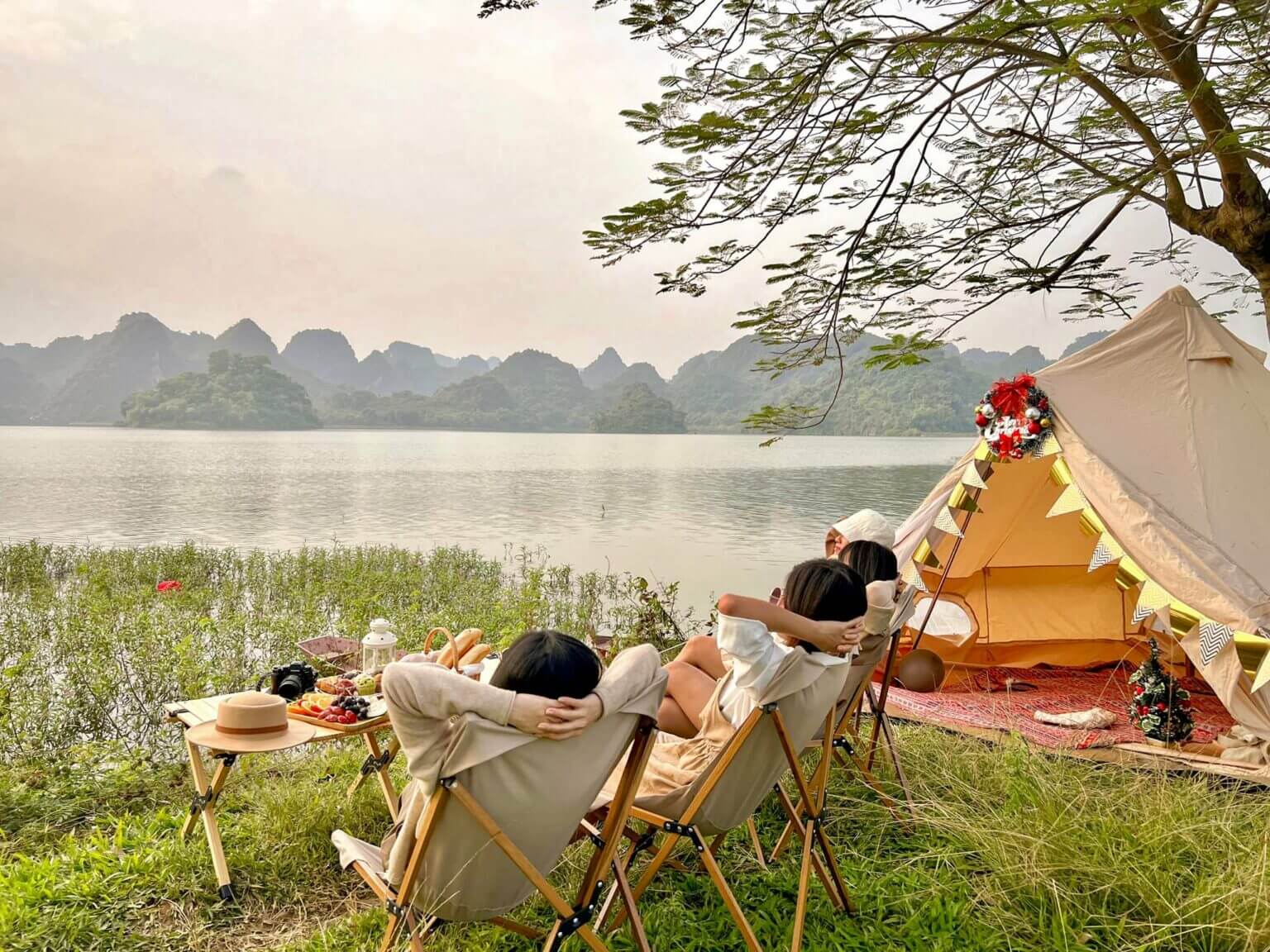 Quan Son lake - camping