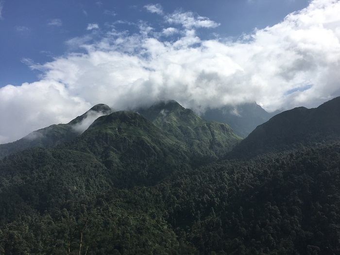 car hire Hanoi to Sapa - Hoang Lien mountain