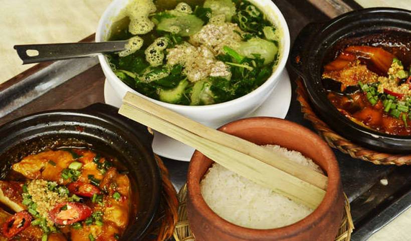 Clay pot rice dish in Vietnam