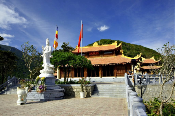 Nui Mot pagoda - Con Dao