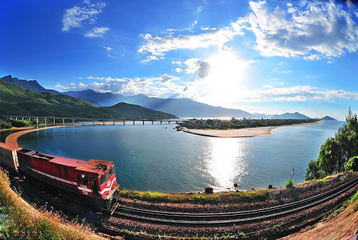 Lang Co beach - Hai Van pass