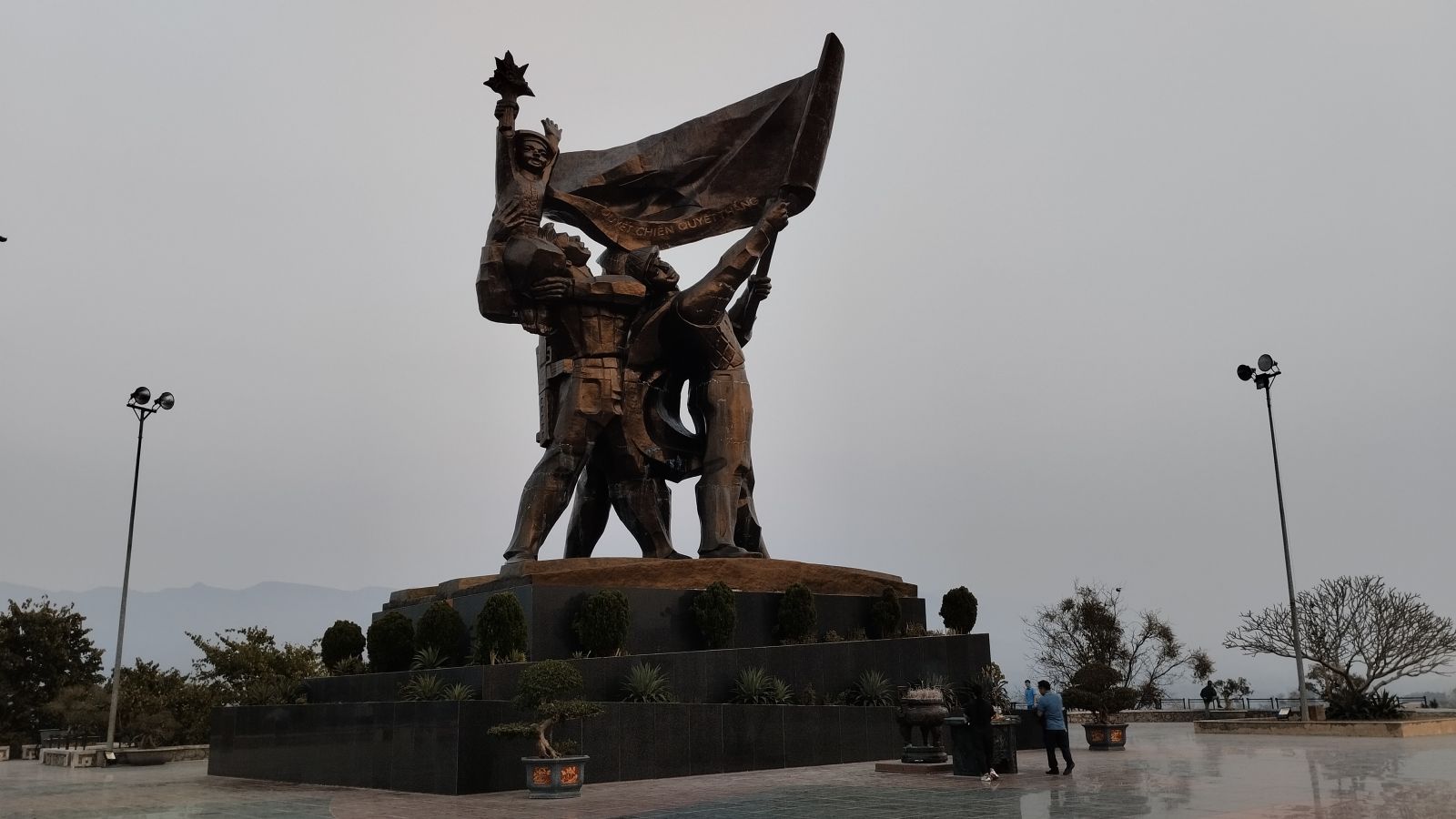 Victory Monument Dien Bien