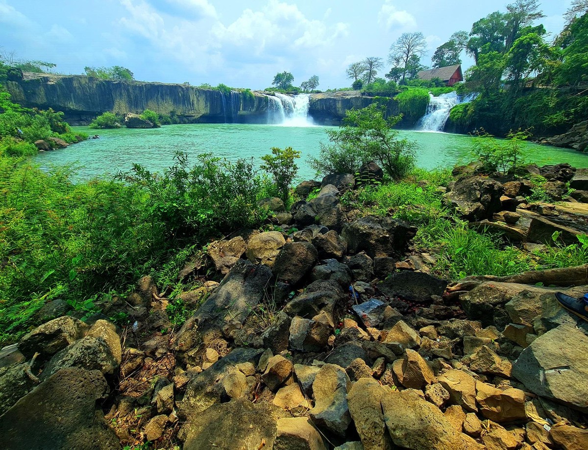 Dray Sap waterfall