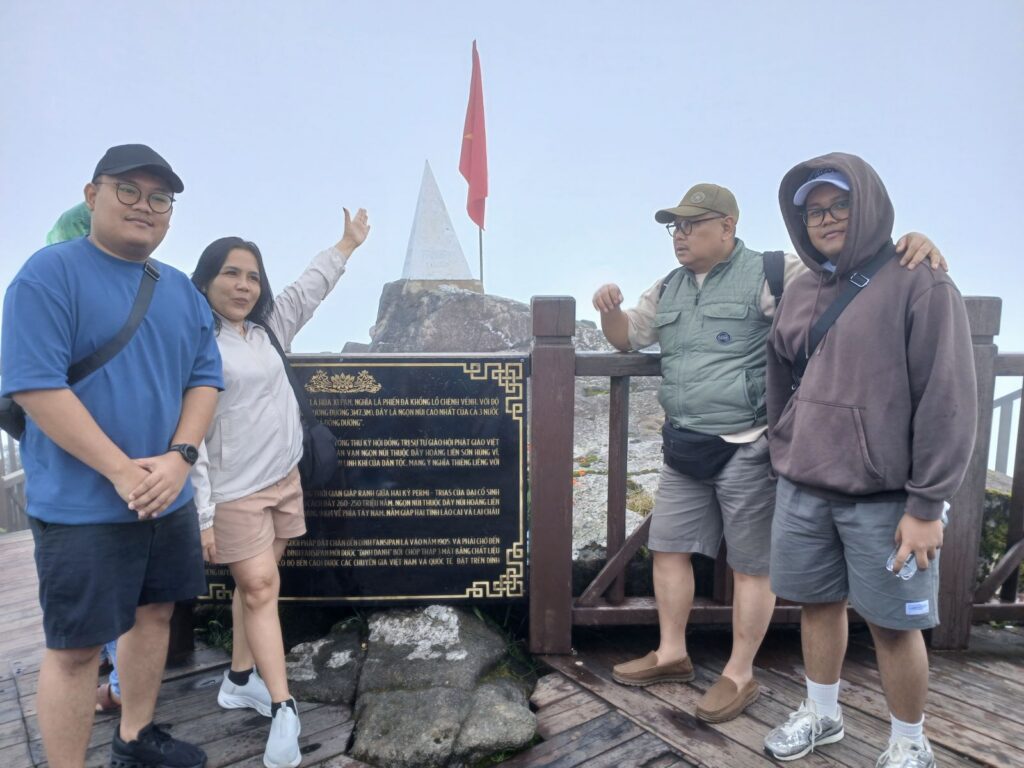 3-Day Sapa Escape: Fansipan Cable Car, Rong May Glass Bridge & Village Trekking