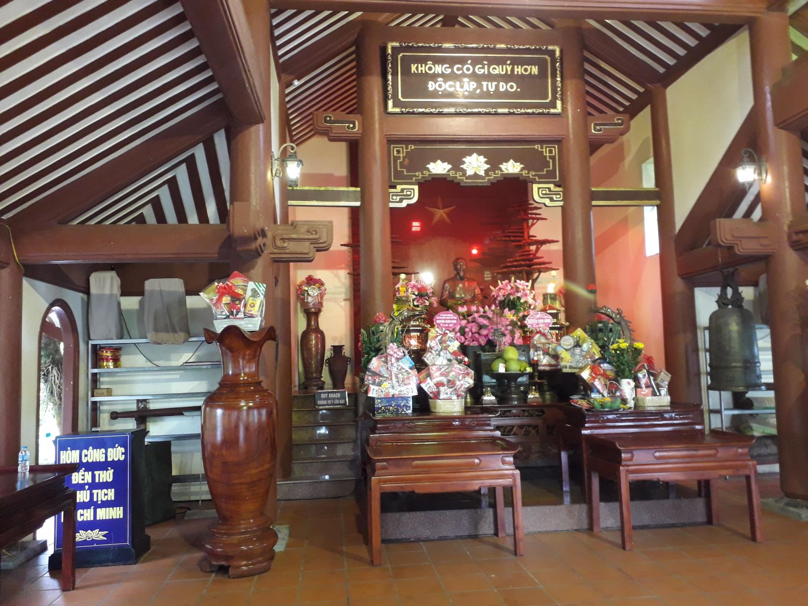 HCM temple on King Summit