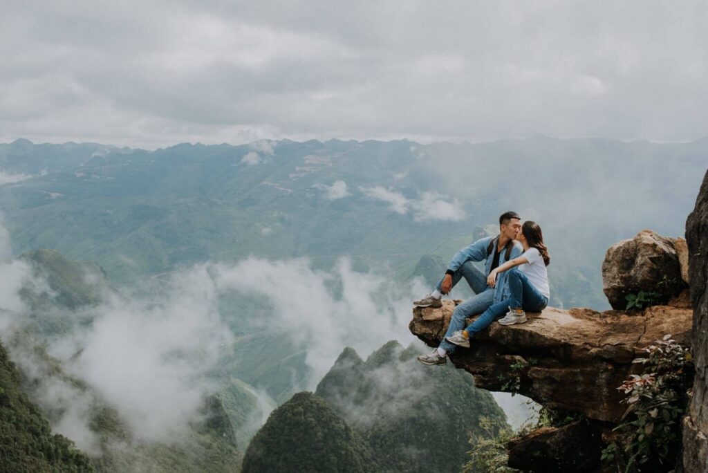 4-Day Ha Giang Loop Escape To Dong Van Geopark & Scenic Mountain Passes