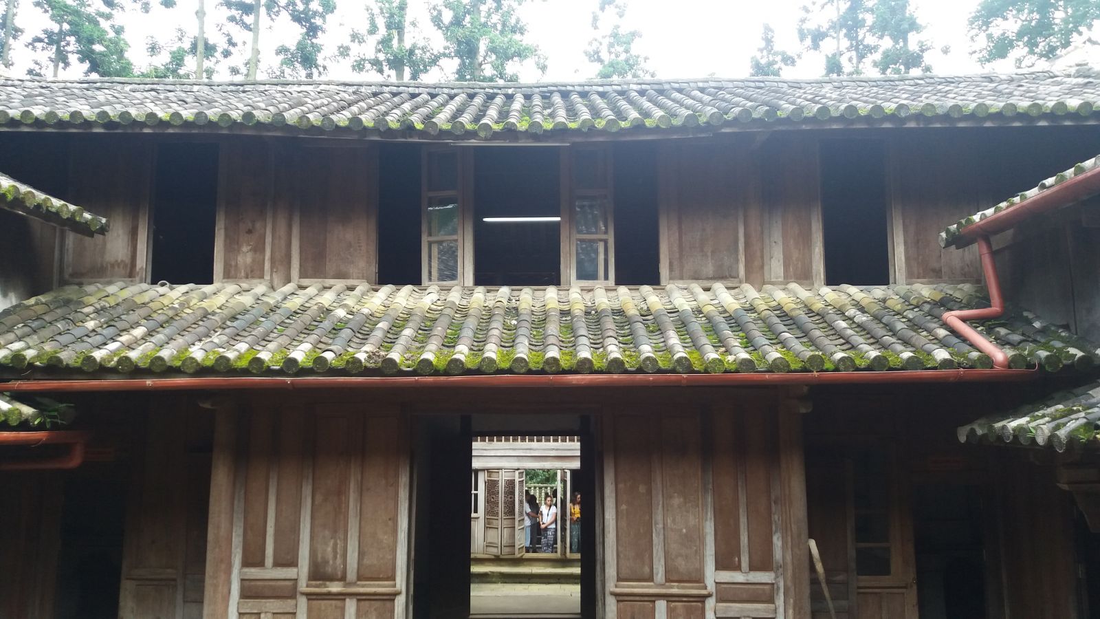 Hagiang attractions- Vuong Palaces