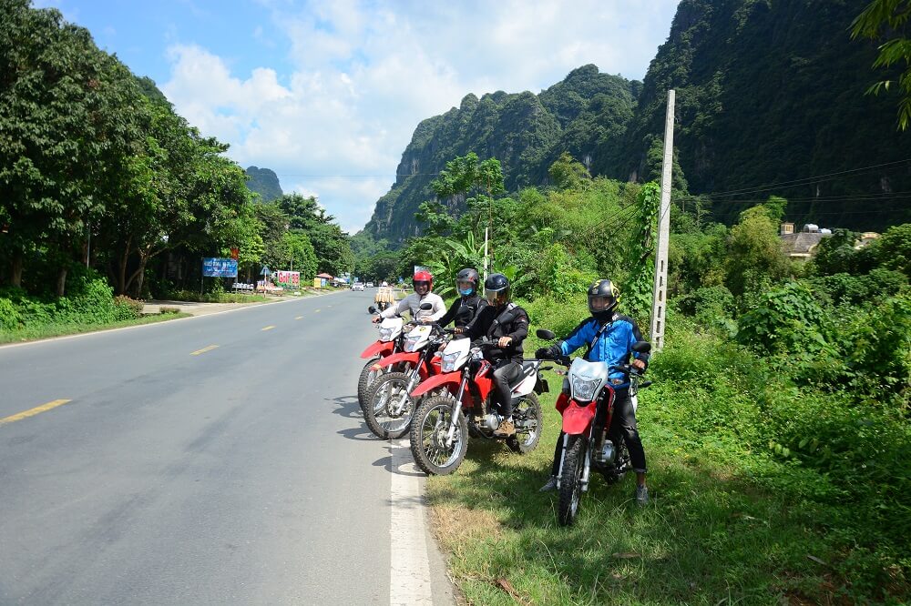 Hanoi - Halong bay motorbike