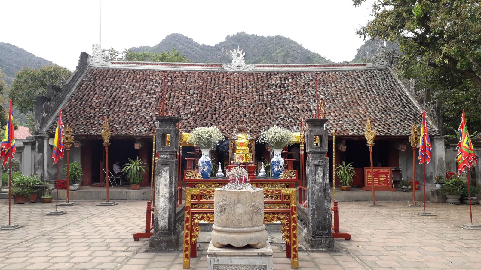 Hoa Lu temple Ninh bInh