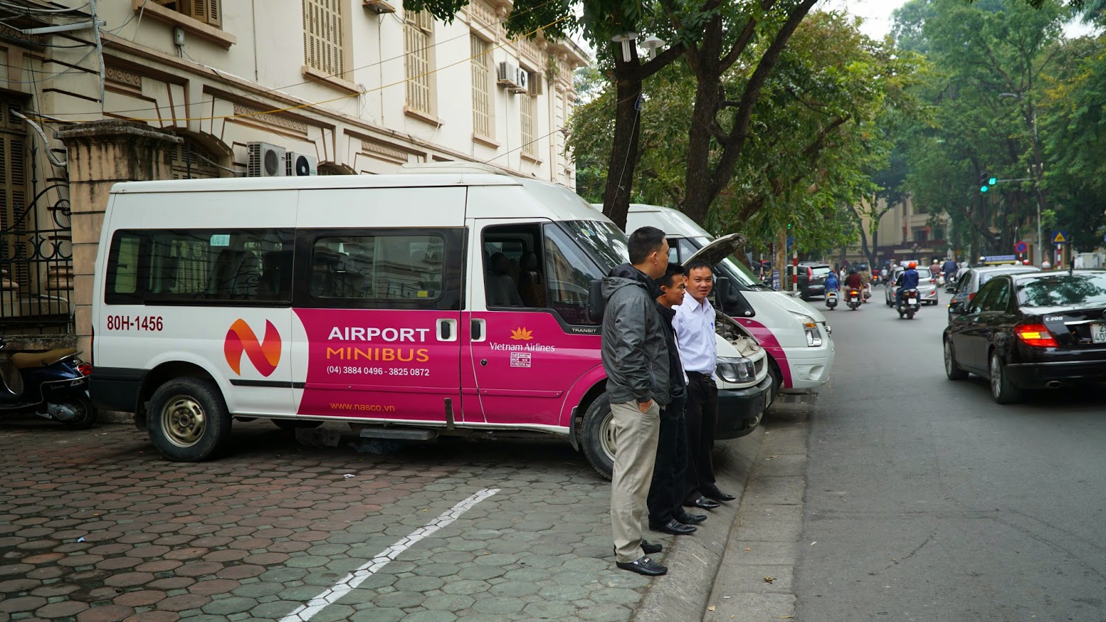 How to get to Hanoi center from Noibai airport2