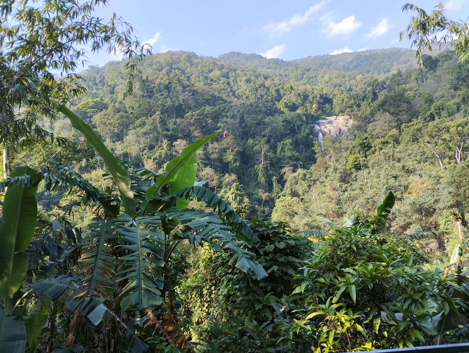 Silver Waterfall Tay Thien