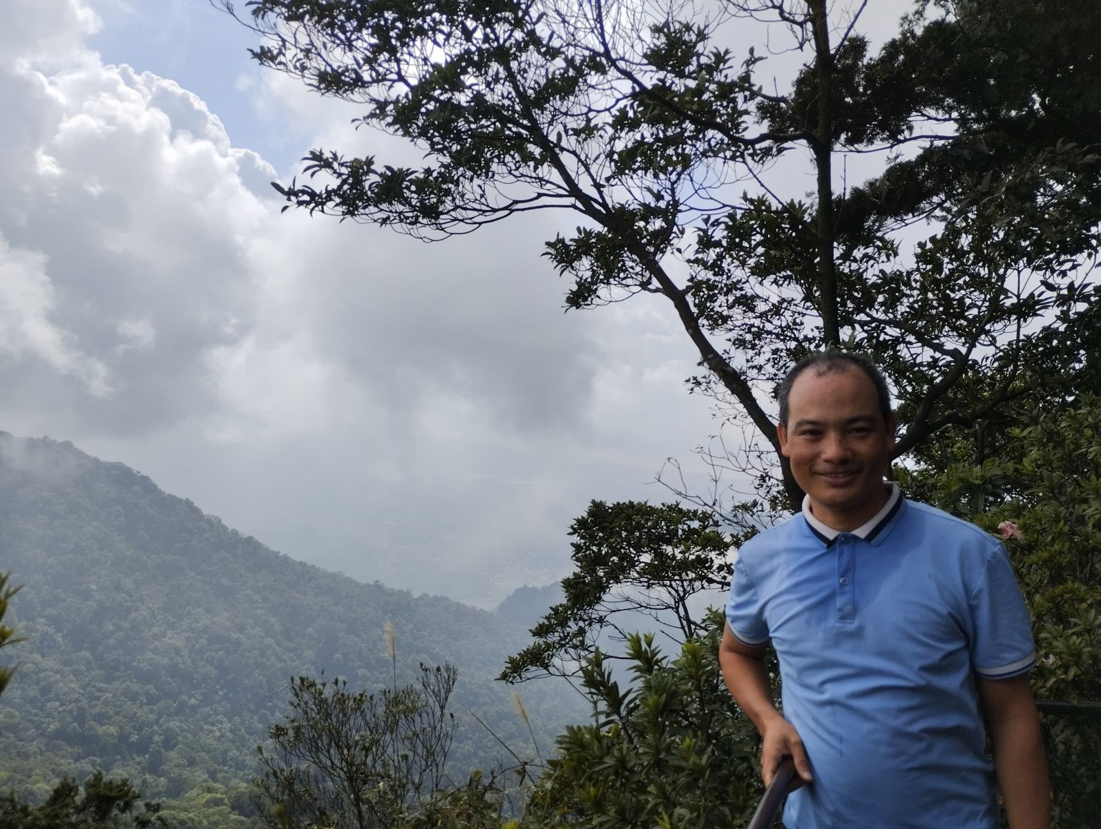 Ba Vi national park hike1