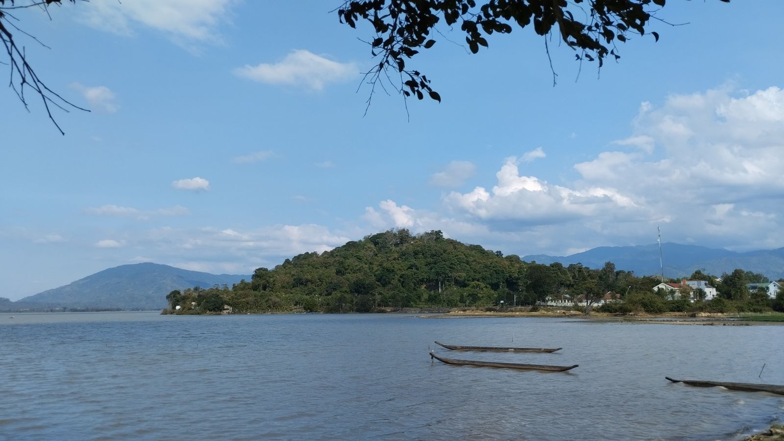 The view of lak lake in Dac Lak