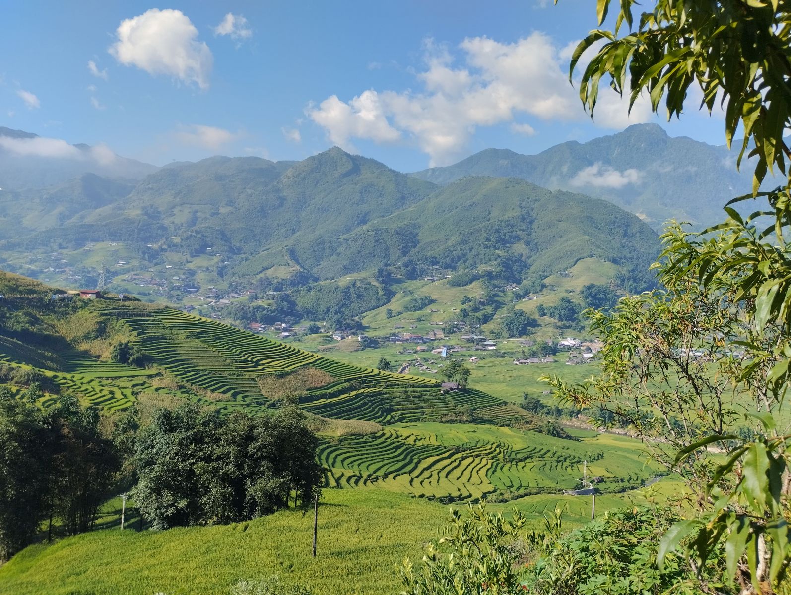 Tips to visit Sapa -travel on weekdays