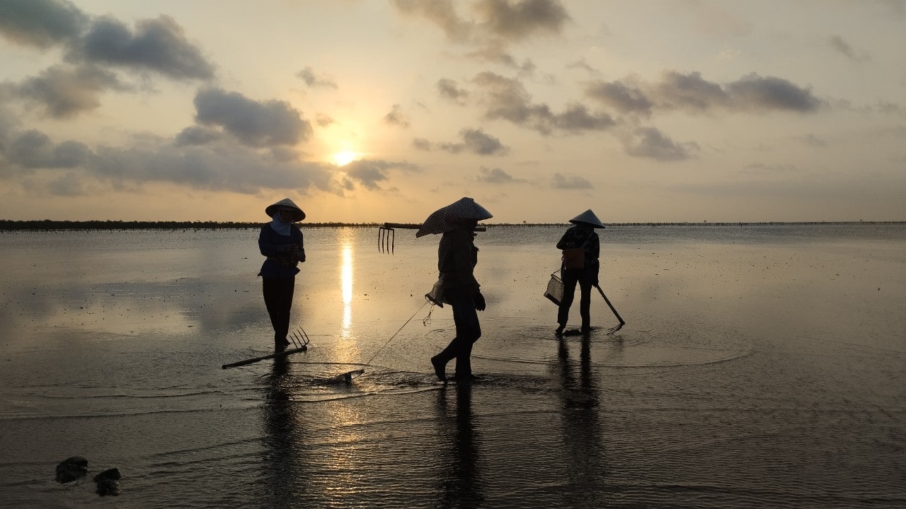 Experience authentic daily life of fisherman