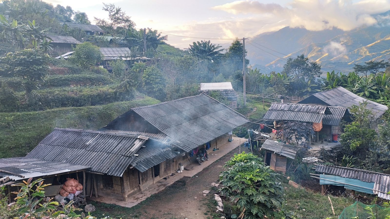 Local village of Hmong - Pung Luong