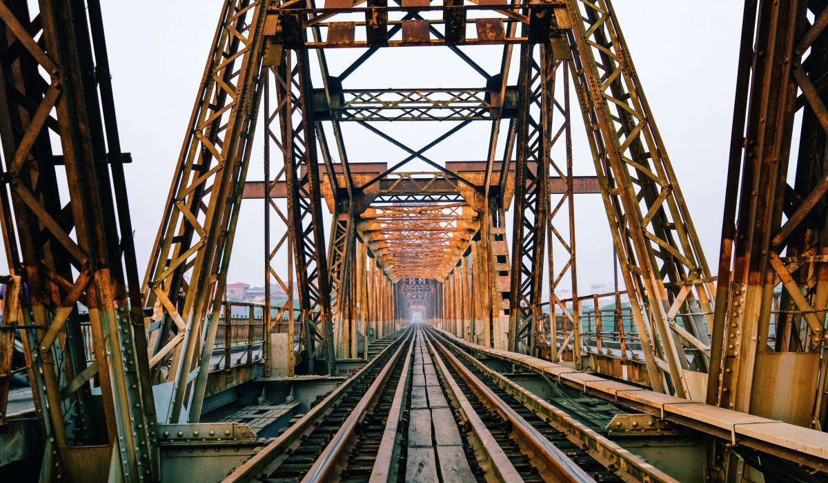 Train track in Long Bien