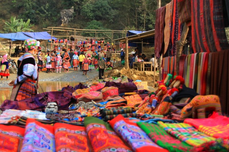 Muong Hum market - Sapa
