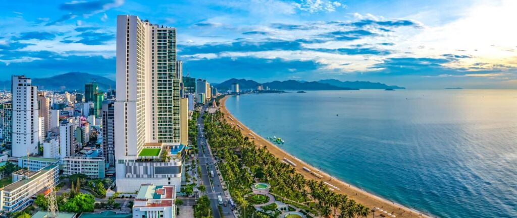 Vietnam Relaxing Family Trip: Discover Vietnam with Kids in Comfort