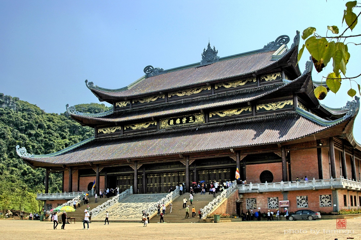 Ninh Binh attractions- Bai Dinh Pagoda