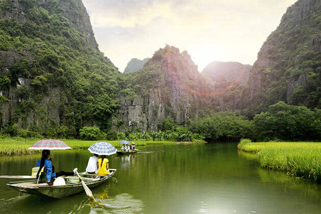 Boat ride Ninh Binh