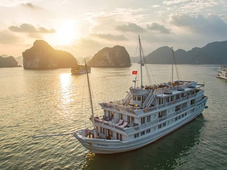 Halong Bay Day Cruises