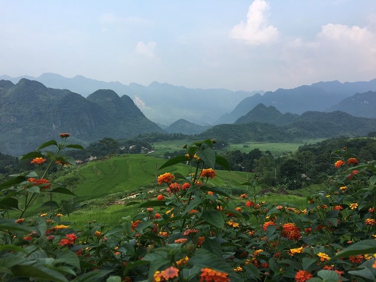 Pu Luong retreat