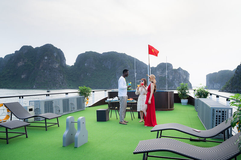 Sunset tea break on La Casta cruise