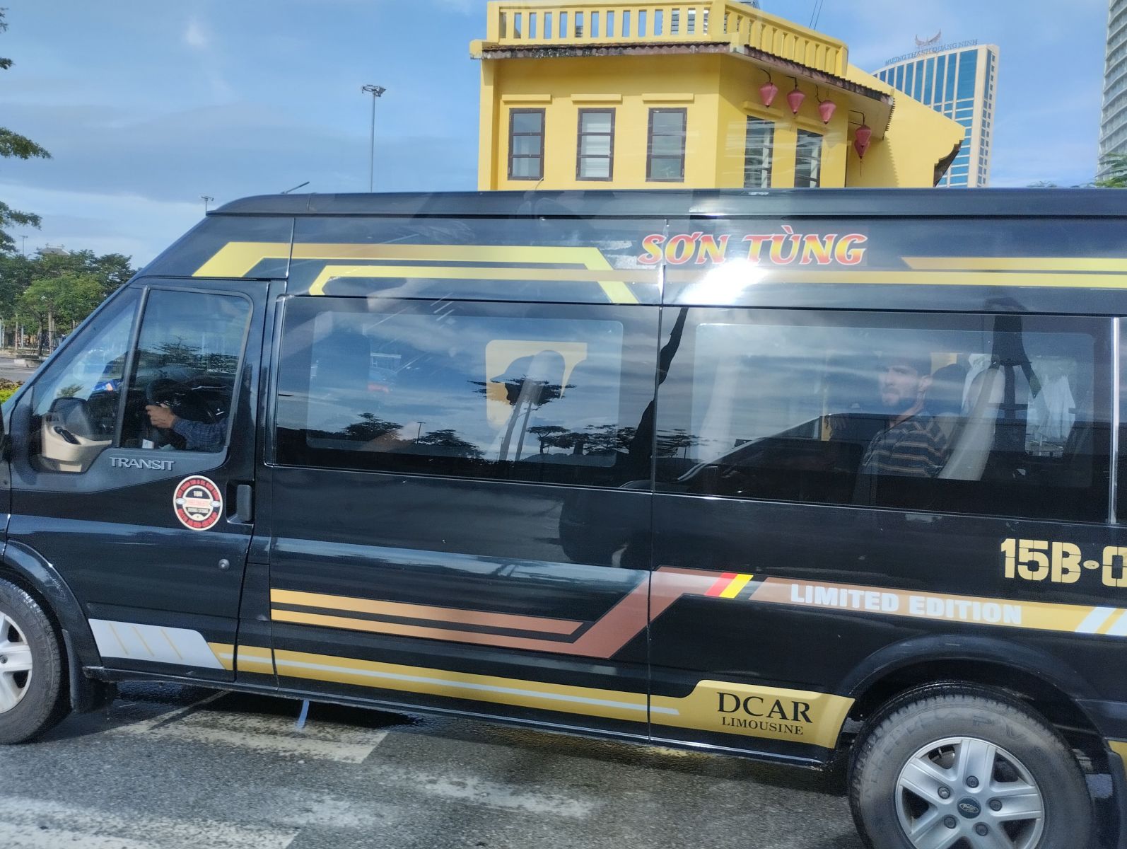 Car to Tam Dao mountain