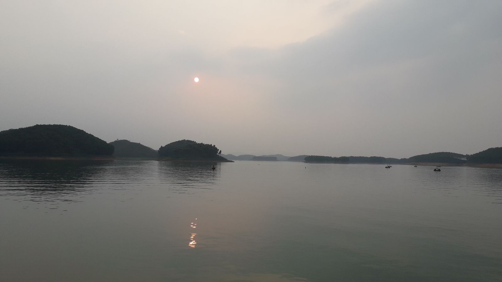 Sunset Thac Ba