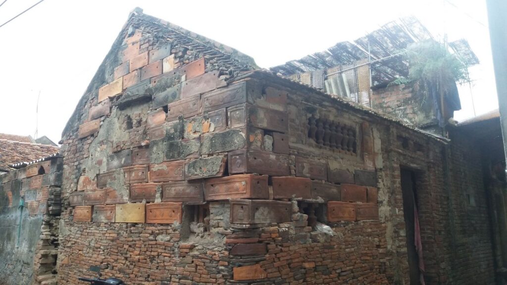 Tho Ha Village Day Trip : Explore Rustic Landscapes, Historic Alleys & Village Life