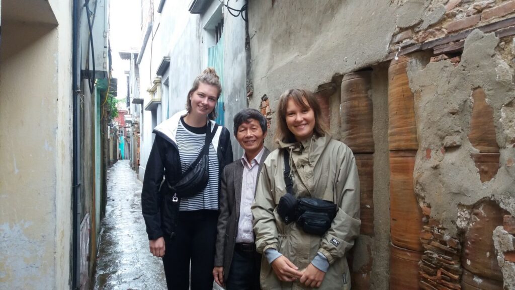Tho Ha Village Day Trip : Explore Rustic Landscapes, Historic Alleys & Village Life
