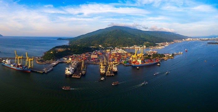 Tien Sa port